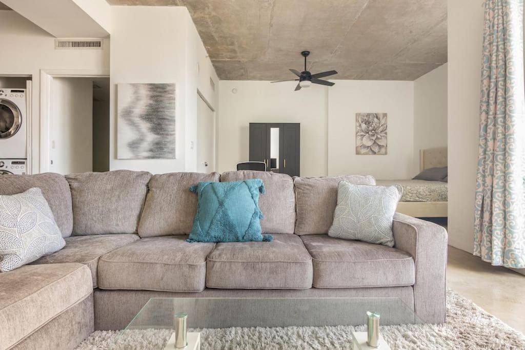 Appartamento 1br Loft In Downtown With Bay View And Workspace *
